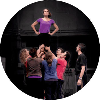 Le cirque pour la cohésion d'équipe d'une entreprise - La Batoude, Centre des Arts du Cirque et de la Rue