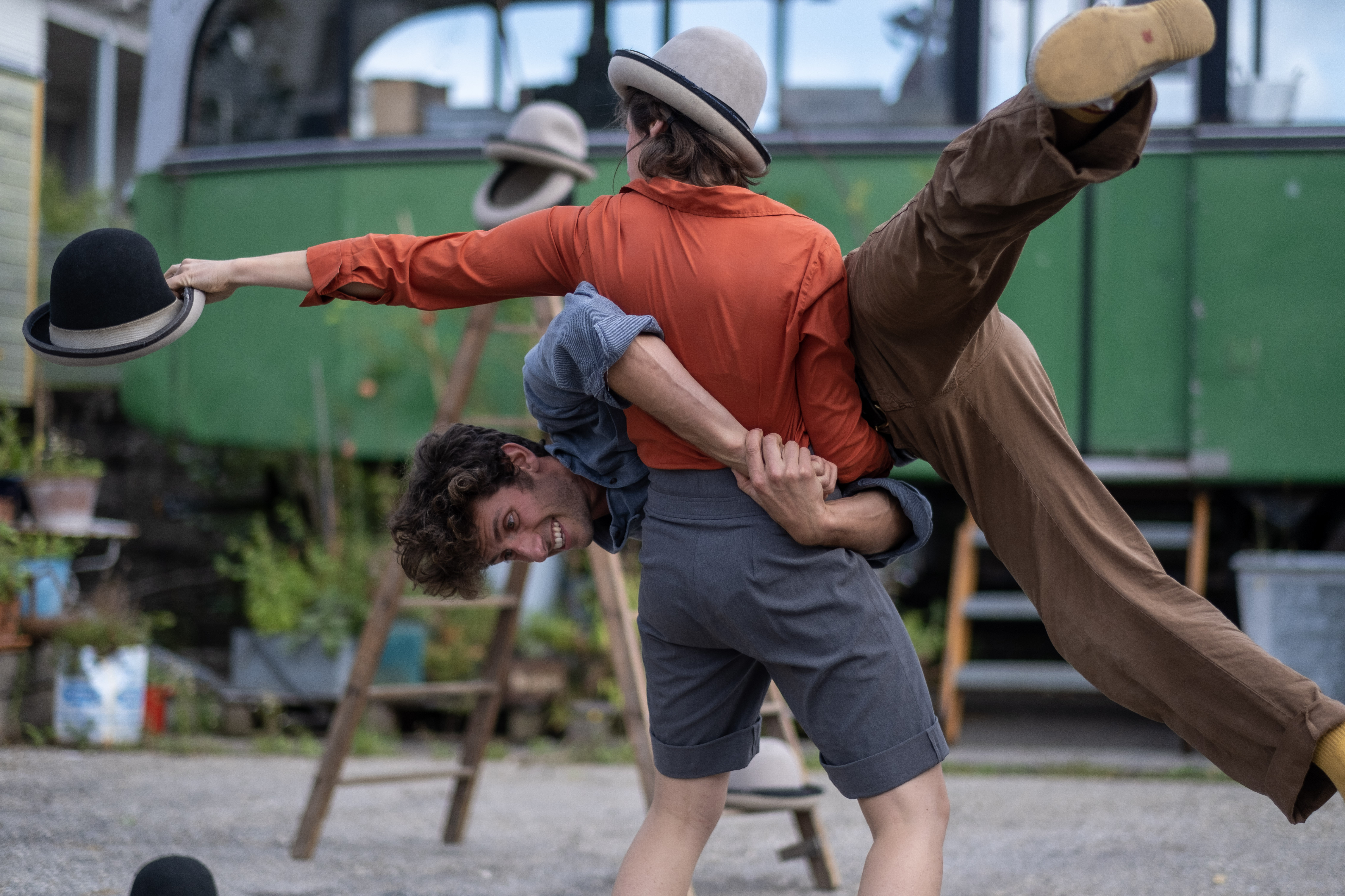 Hats 2 heads - La Batoude, centre des arts du cirque et de la rue