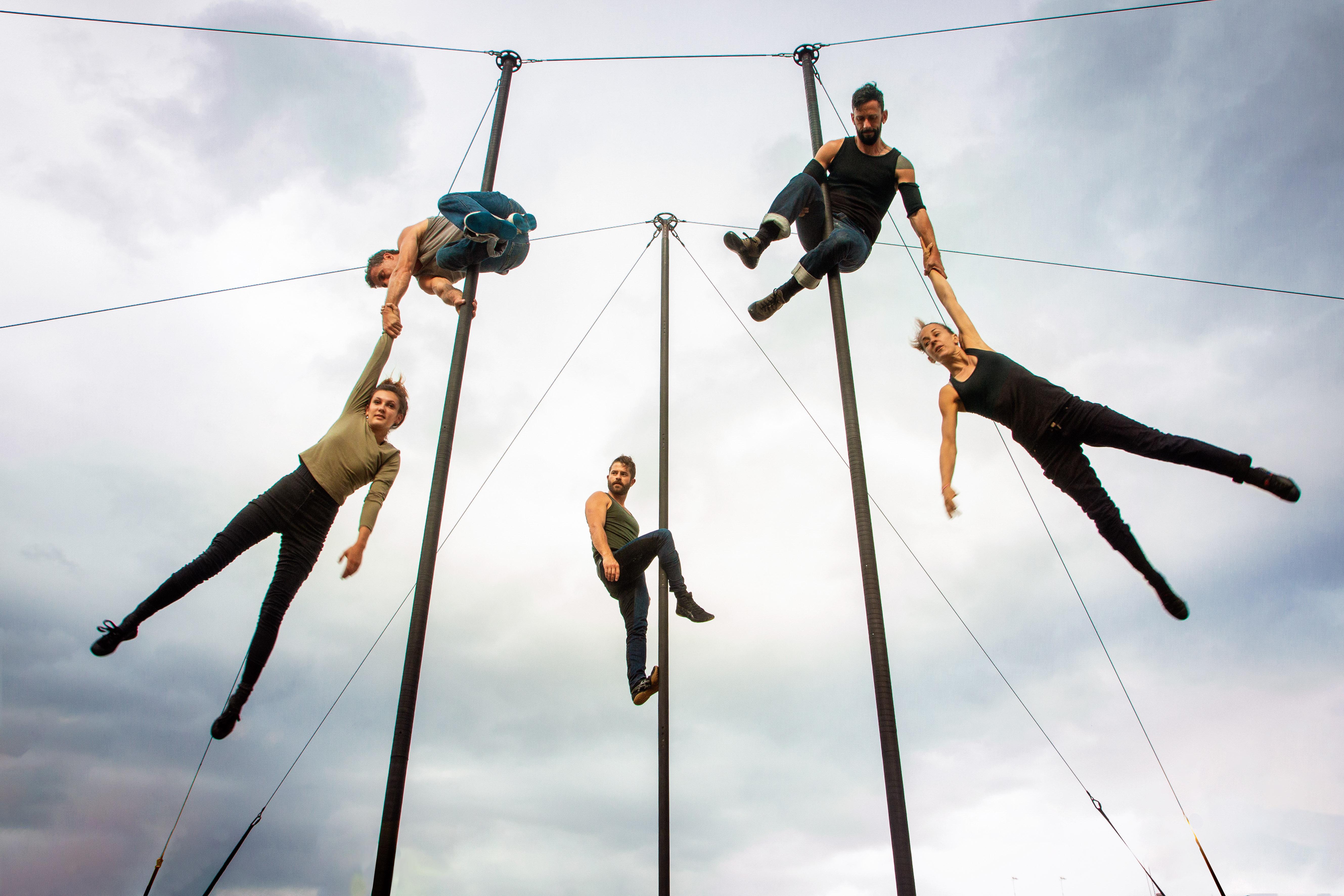 Les Foulées de la Rue / Entre Nous - La Batoude, centre des arts du cirque et de la rue